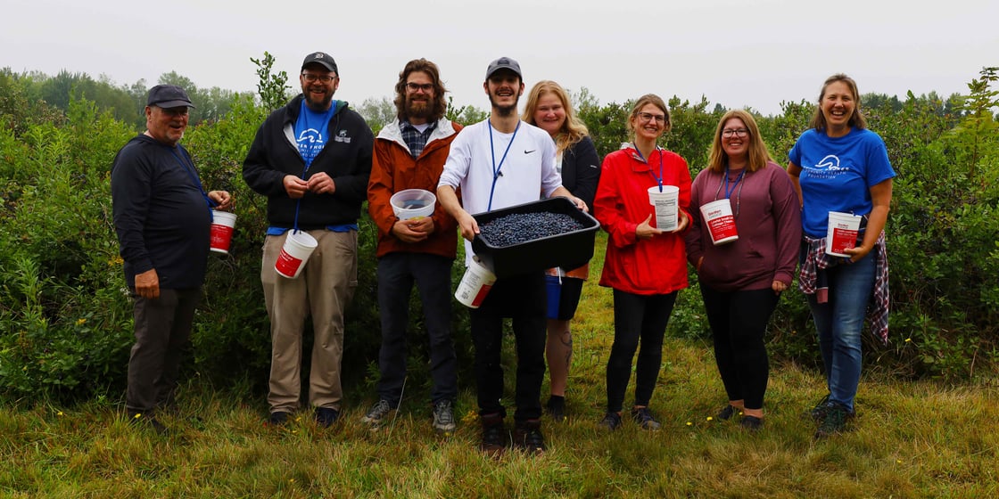 Blueberry-Picking-Group-Photo-lowres